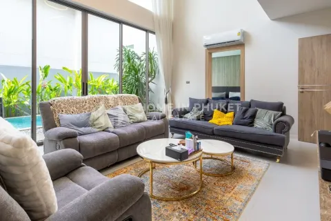 House in Phuket, Thailand 3 bedrooms № 146631 - photo 5