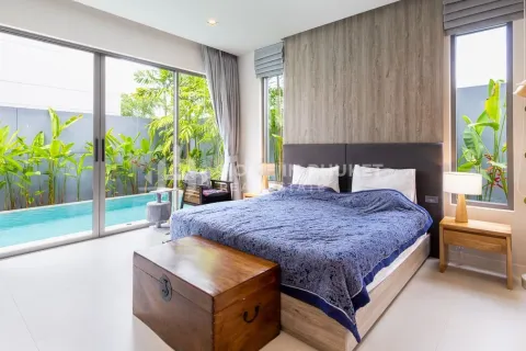 House in Phuket, Thailand 3 bedrooms № 146631 - photo 12