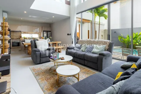 House in Phuket, Thailand 3 bedrooms № 146631 - photo 6