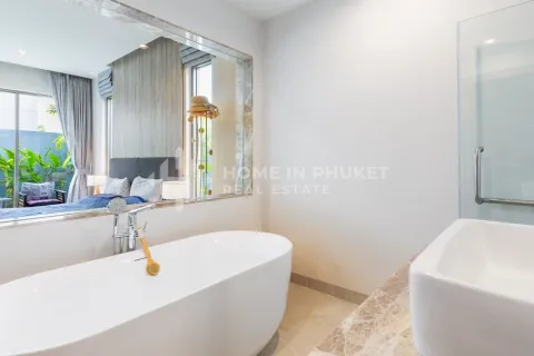 House in Phuket, Thailand 3 bedrooms № 146631 - photo 14