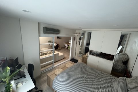 Studio in the Condo in Watthana, Bangkok, Thailand  № 160924 - photo 6