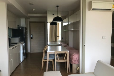 Studio in the Condo in Watthana, Bangkok, Thailand  № 160921 - photo 2