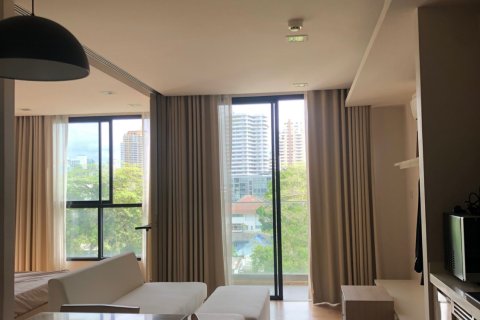 Studio in the Condo in Watthana, Bangkok, Thailand  № 160921 - photo 6