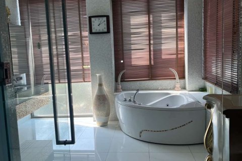 Condo à Pattaya, Thaïlande, 3 chambres  № 169307 - photo 11