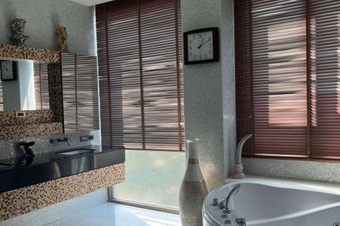 Condo à Pattaya, Thaïlande, 3 chambres  № 169307 - photo 12