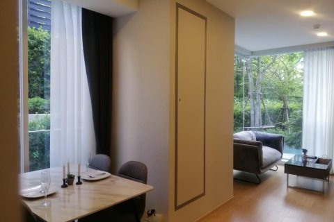 Condo in Watthana, Bangkok, Thailand, 2 bedrooms  № 169309