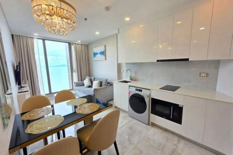Apartamento de 2 habitaciones en Pattaya, Tailandia № 214139 - foto 2