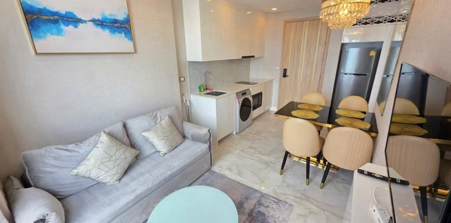Apartamento de 2 habitaciones en Pattaya, Tailandia № 214139
