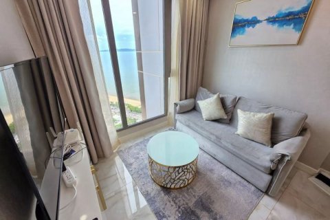Apartamento de 2 habitaciones en Pattaya, Tailandia № 214139 - foto 5