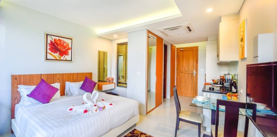 Studio in the Condo in Phuket, Thailand  № 145655