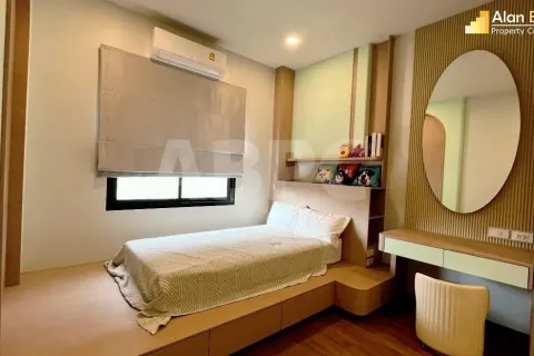 Casa de 3 dormitorios en Pattaya, Tailandia № 211937 - foto 17