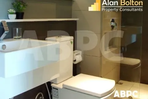 Condominio de 1 dormitorio en Jomtien Beach, Pattaya, Tailandia № 211932 - foto 2