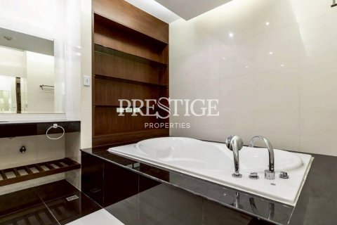 Condo in Pattaya, Thailand, 3 bedrooms № 197971 - photo 22