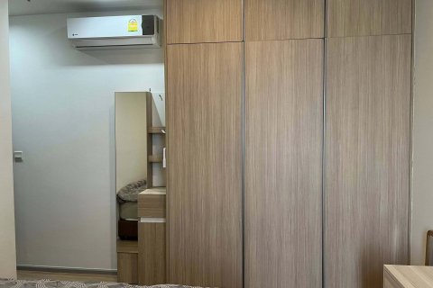 Condo à Chatuchak, Bangkok, Thaïlande, 2 chambres  № 137092 - photo 3