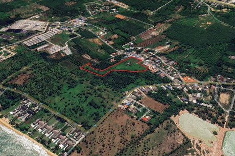 Land in Phang Nga, Thailand 17600 sq.m. № 137091 - photo 7