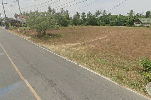 Land in Phang Nga, Thailand 17600 sq.m. № 137091 - photo 2