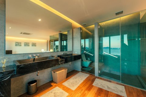 Villa in Phuket, Thailand 4 bedrooms № 137090 - photo 30