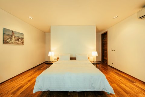 Villa in Phuket, Thailand 4 bedrooms № 137090 - photo 19