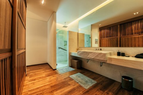 Villa in Phuket, Thailand 4 bedrooms № 137090 - photo 26