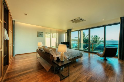 Villa in Phuket, Thailand 4 bedrooms № 137090 - photo 10