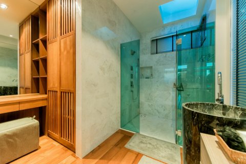 Villa in Phuket, Thailand 4 bedrooms № 137090 - photo 25