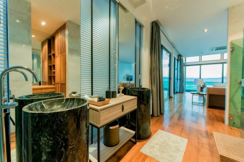 Villa in Phuket, Thailand 4 bedrooms № 137090 - photo 24