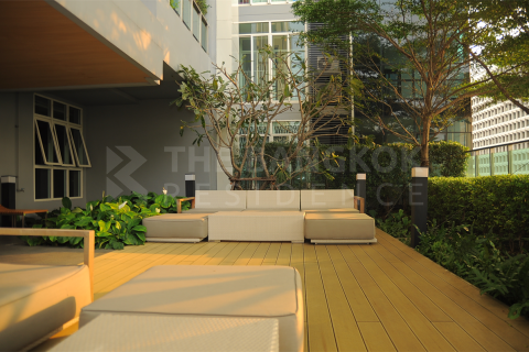 Condo in Bangkok, Thailand, 1 bedroom  № 185700