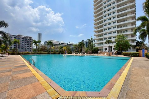 Condo in Pattaya, Thailand, 2 bedrooms № 197467 - photo 19