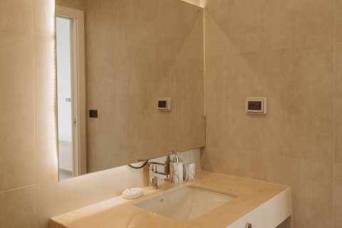 Villa in Phuket, Thailand 3 bedrooms № 147942 - photo 9