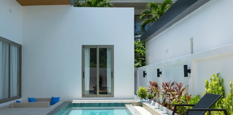 Villa in Phuket, Thailand 3 bedrooms № 147942