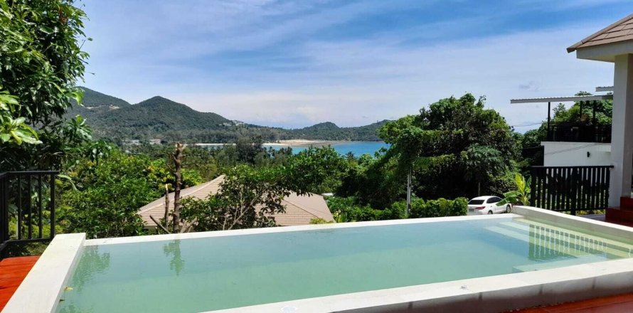 Вилла в Сураттхани, Таиланд с 3 спальнями  № 147940