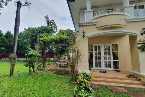 House in Ban Chang, Thailand 3 bedrooms № 147944 - photo 3