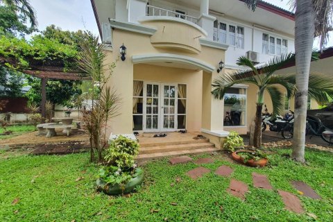 House in Ban Chang, Thailand 3 bedrooms № 147944 - photo 1