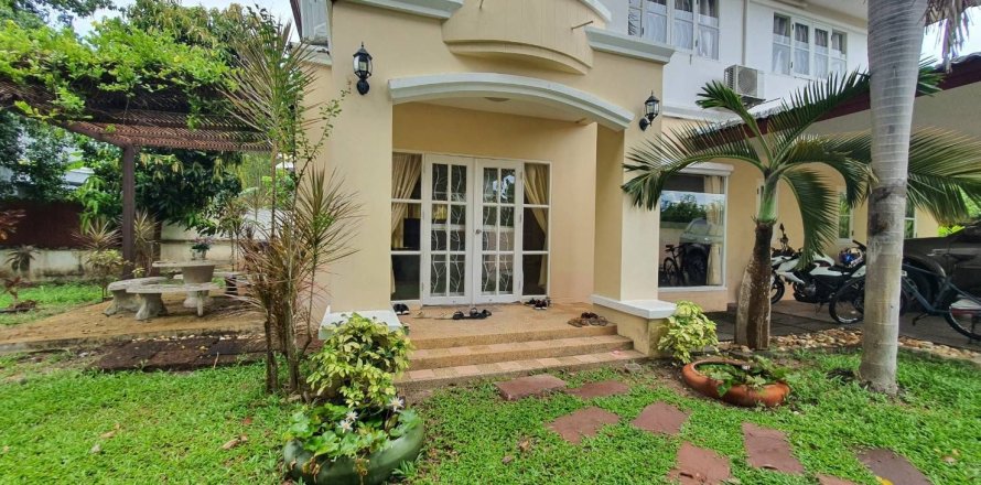 House in Ban Chang, Thailand 3 bedrooms № 147944