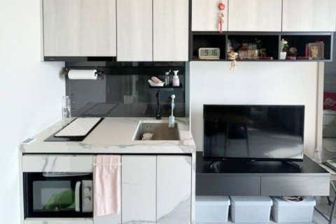 Студия в кондо в Пхракханонге, Бангкок, Таиланд № 147941 - фото 3