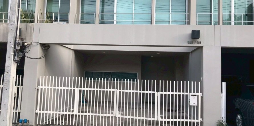 Townhouse in Suan Luang, Bangkok, Thailand 3 bedrooms № 157161