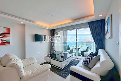Condo in Pattaya, Thailand, 2 bedrooms  № 198401
