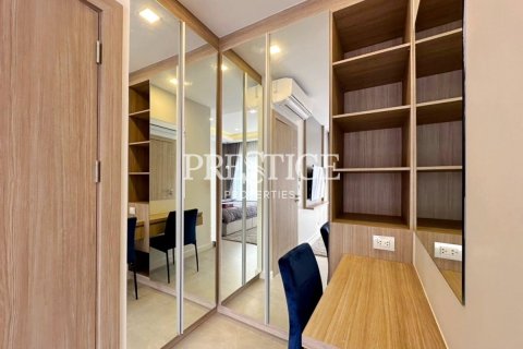 House in Pattaya, Thailand 4 bedrooms № 198397 - photo 10