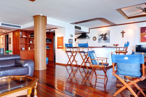 Studio in the Condo in Pattaya, Thailand  № 146500 - photo 1