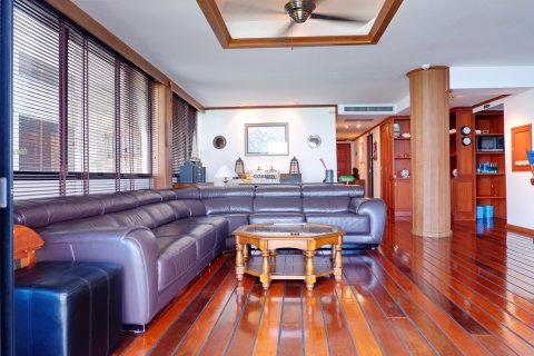 Studio in the Condo in Pattaya, Thailand  № 146500 - photo 4