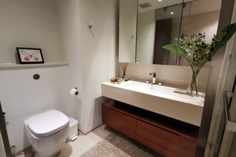 Condo à Bangkok, Thaïlande, 2 chambres  № 143713 - photo 10