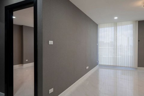 Condo à Bangkok, Thaïlande, 1 chambre  № 143711 - photo 4