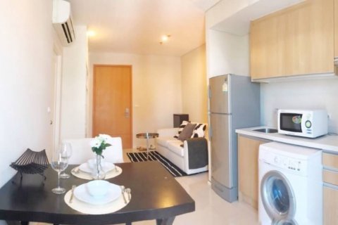 Кондоминиум с 1 спальней в Бангкоке, Таиланд № 143714 - фото 3