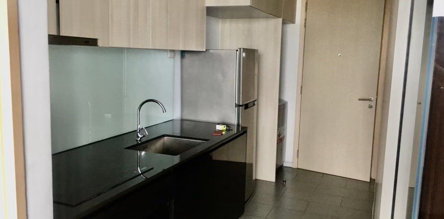 Кондоминиум с 2 спальнями в Пхая Тая, Бангкок, Таиланд № 144871