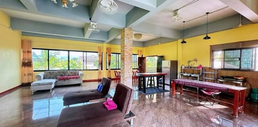 Maison à Lampang, Thaïlande 4 chambres № 144874