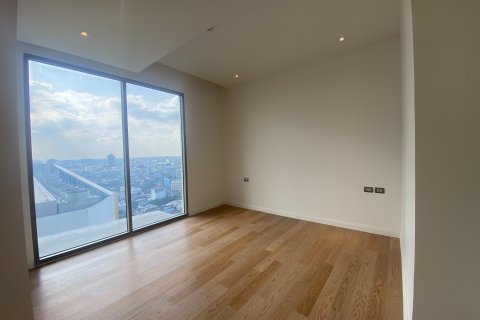 Кондоминиум с 2 спальнями в Кхлонг Сане, Бангкок, Таиланд № 134062 - фото 3