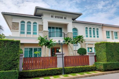 Villa à Taling Chan, Bangkok, Thaïlande 4 chambres № 134058 - photo 2