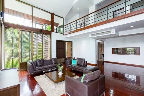 Вилла в Ваттхане, Бангкок, Таиланд с 4 спальнями  № 134064 - фото 2