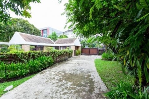 Вилла в Ваттхане, Бангкок, Таиланд с 4 спальнями  № 134064 - фото 5