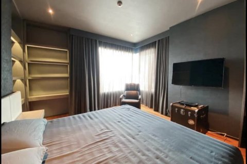 Condo in Sathon, Bangkok, Thailand, 2 bedrooms  № 134060 - photo 4